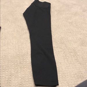 Lululemon wunderunder black size 4 7/8 worn once